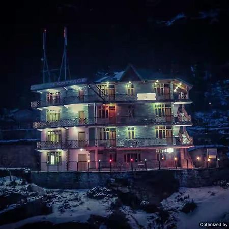 Gautam Hotel & Cottage มะนาลี ภายนอก รูปภาพ
